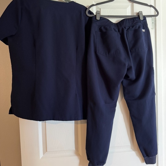 Navy Blue Women's Scrub Set - Picture 2 of 4